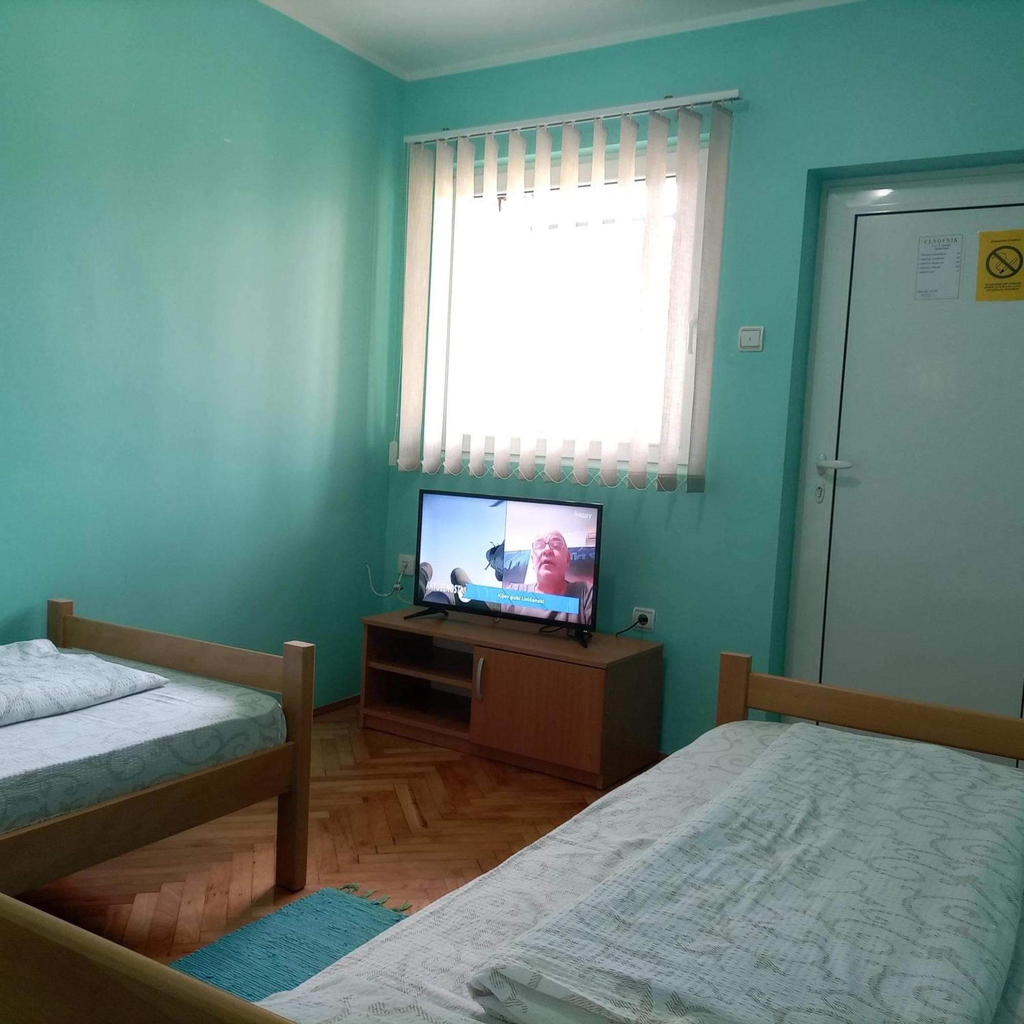 Banja Gornja Trepca-Smestaj Grof מראה חיצוני תמונה
