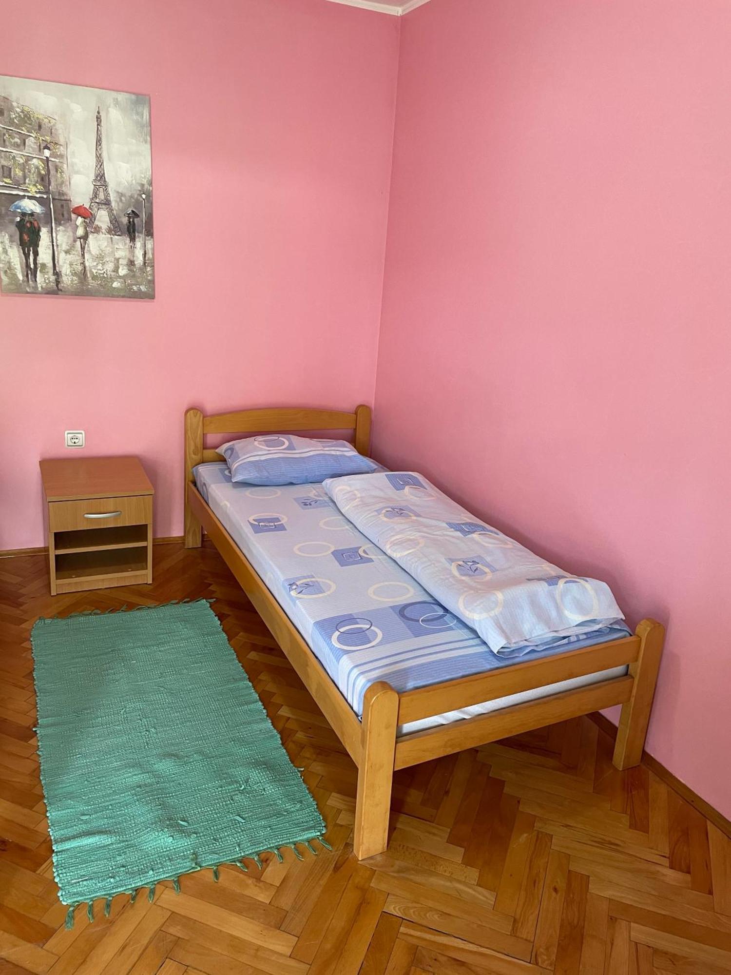 Banja Gornja Trepca-Smestaj Grof חדר תמונה